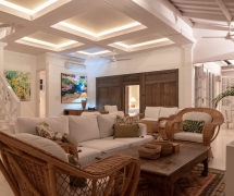 Villa 1 lounge 04