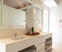 Bathroom 1.01